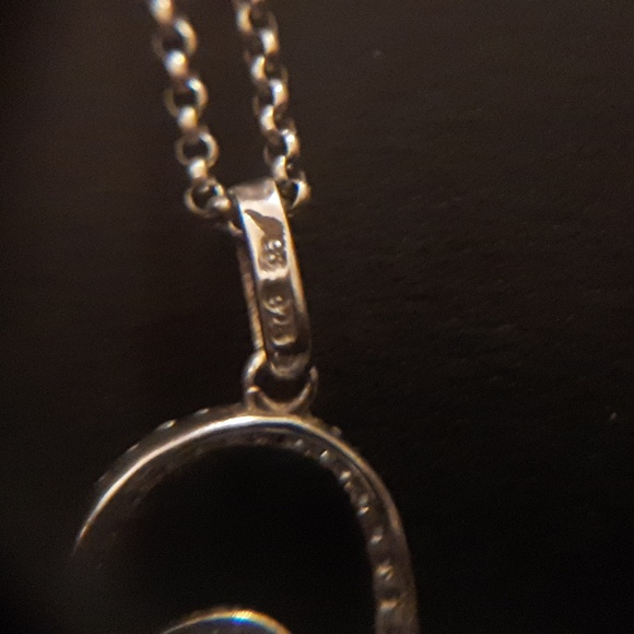 Vintage sterling silver cubic? Heart pendant on chain - Picture 3 of 3